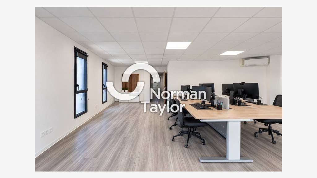 Plateau de bureaux 146m² à louer à Lattes