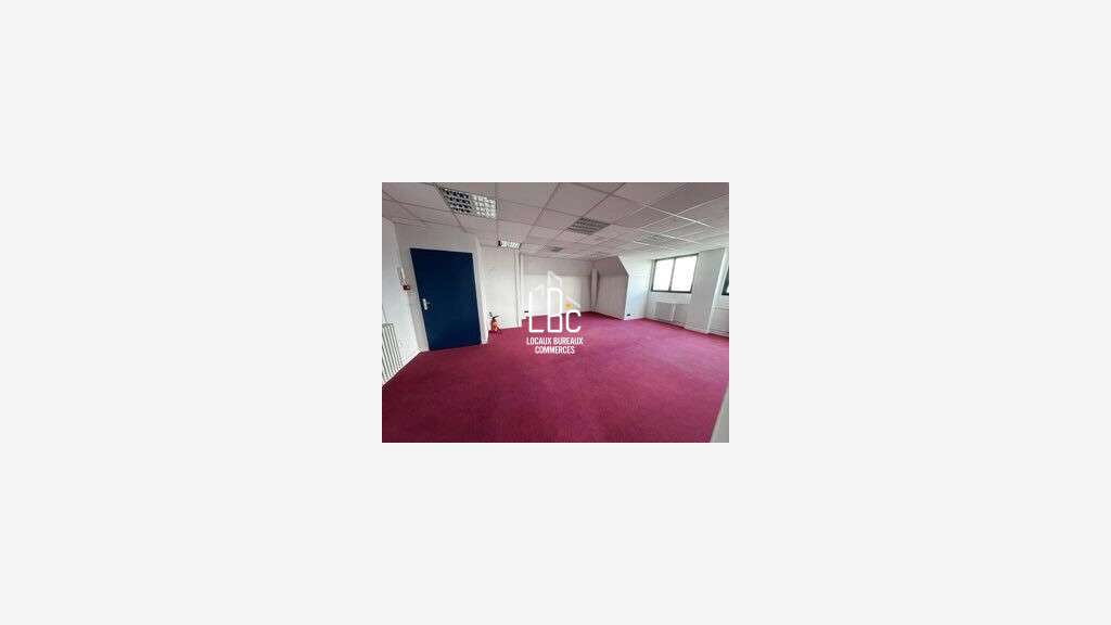 A louer bureaux 83m² R+7 à Nantes Guist'Hau
