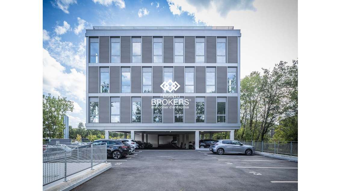 Plateau de bureaux neufs 400m² à louer à Nantes