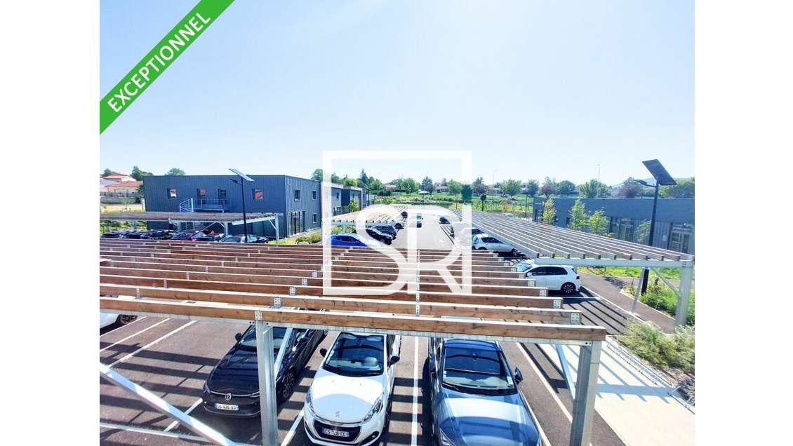 Bureaux neufs 292m² R+1 à louer à du Château