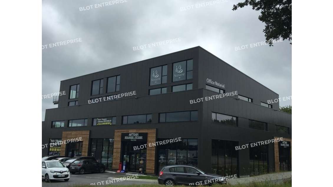 A louer bureaux 400m² à Quimper Route de Benodet