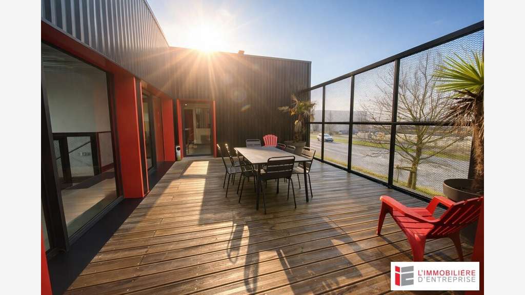 Bureaux loués en excellent état à louer à Rennes