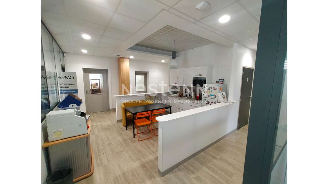 A louer bureaux 250m² cadre exceptionnel Vannes