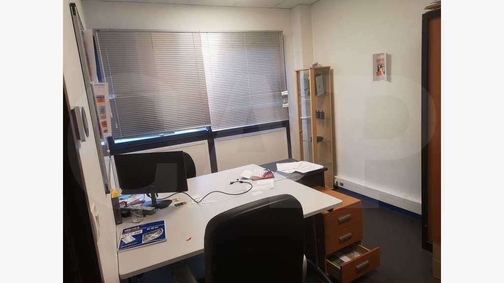 A louer plateau de bureaux RDC 150m² à Vannes Est