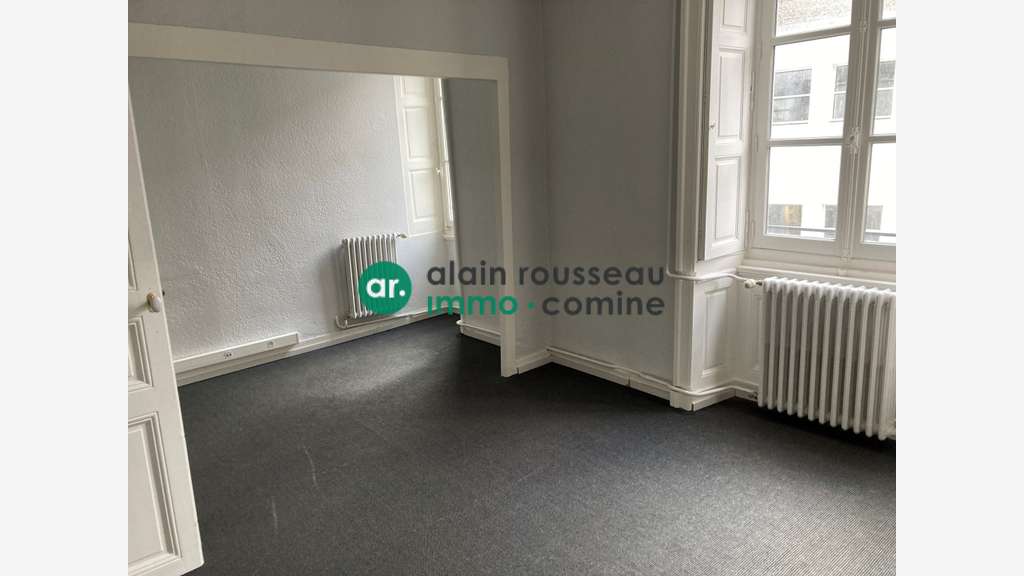 A louer bureaux 236m² R+2 à Nantes centre