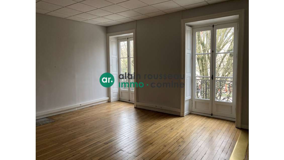 A louer bureaux 236m² R+2 à Nantes centre