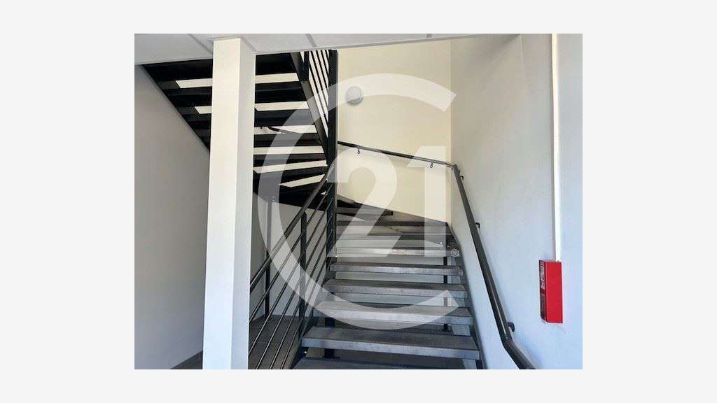 A louer bureaux neufs 120m² à Guilherand-Granges