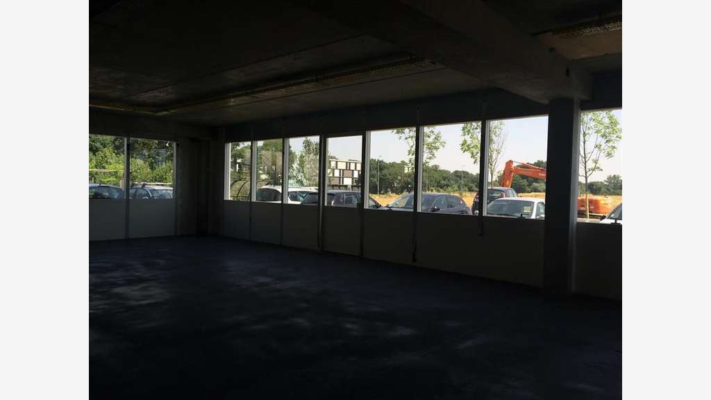 Location bureaux 1396m² à Labège Innopole