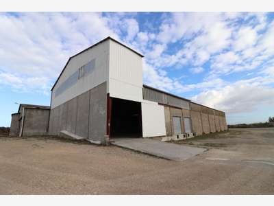 A louer plateforme logistique secteur Rochefort