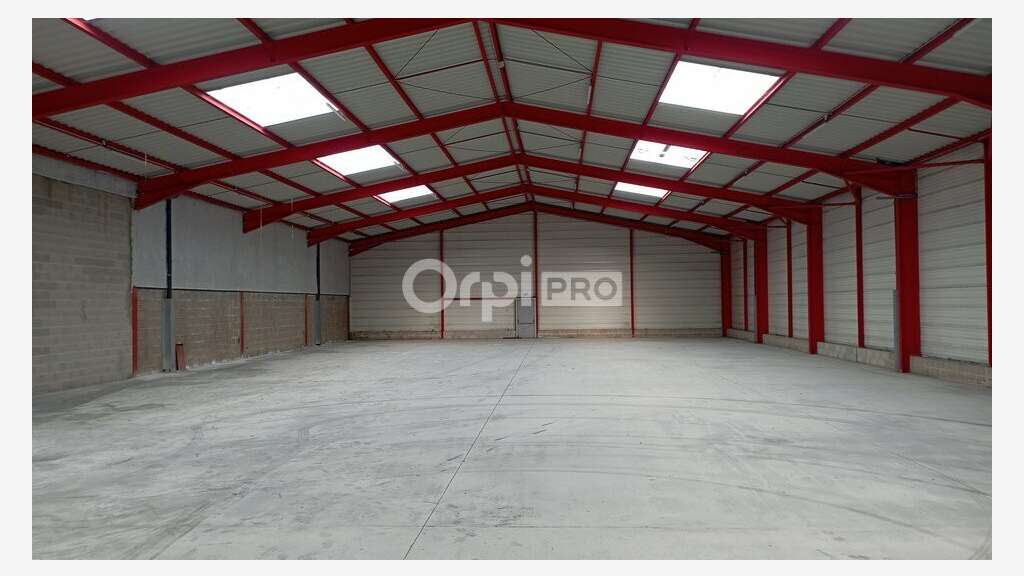 Local d'activité de 311m² à louer à Reims Farman