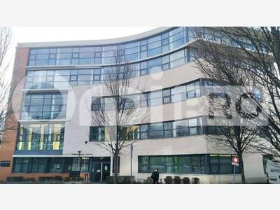 A louer local bureaux de 67m² à Reims Gare TGV
