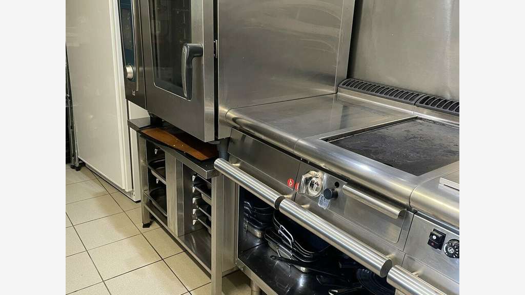 A louer restaurant Lic IV 155m² à Mérens-les-Vals