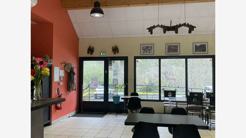 A louer restaurant Lic IV 155m² à Mérens-les-Vals