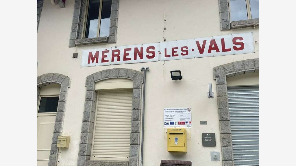 A louer restaurant Lic IV 155m² à Mérens-les-Vals