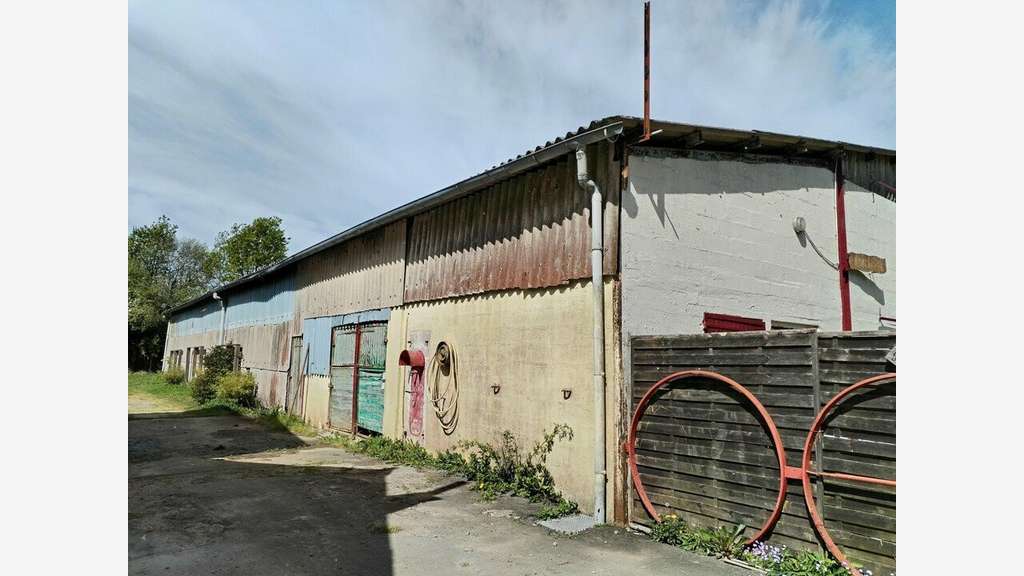 Cession local d'activités de 8000m² en Morbihan