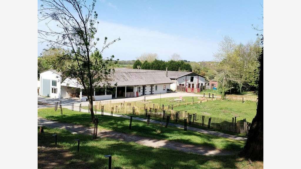 Cession local d'activités de 8000m² en Morbihan