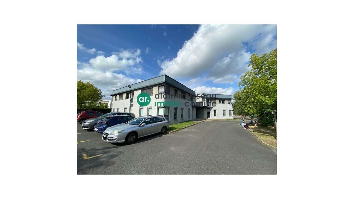 Loue ensemble bureaux 961m² Saint-Herblain Armor