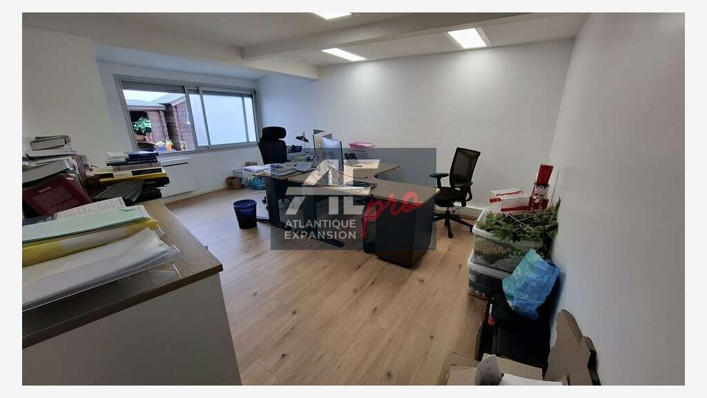 A louer bureaux de 100m² à Saint-Nazaire Port