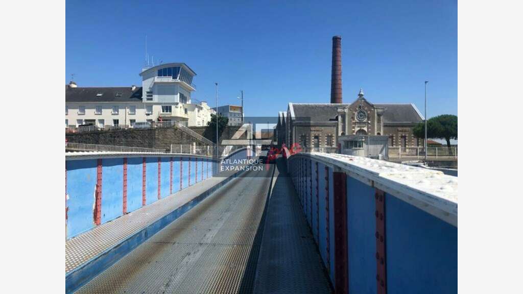 A louer bureaux de 64m² à Saint-Nazaire port