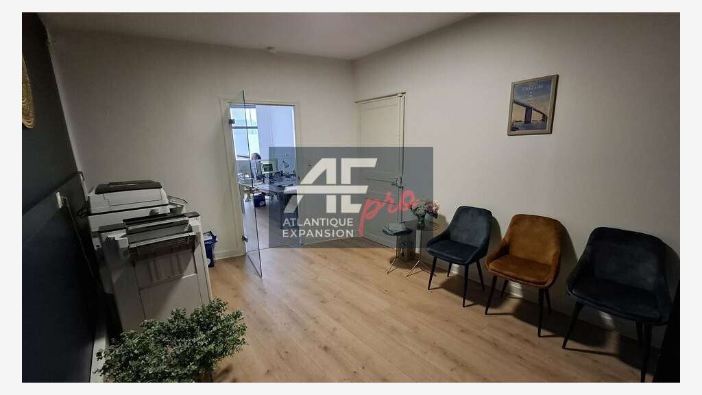 A louer bureaux de 64m² à Saint-Nazaire port