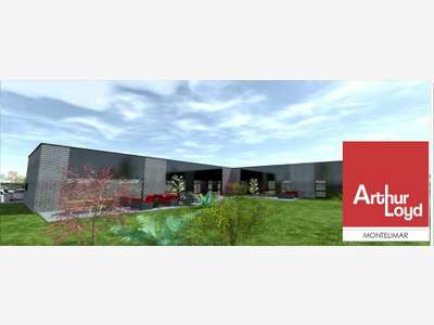 Loue local commercial 163m² St Paul Trois Châteaux