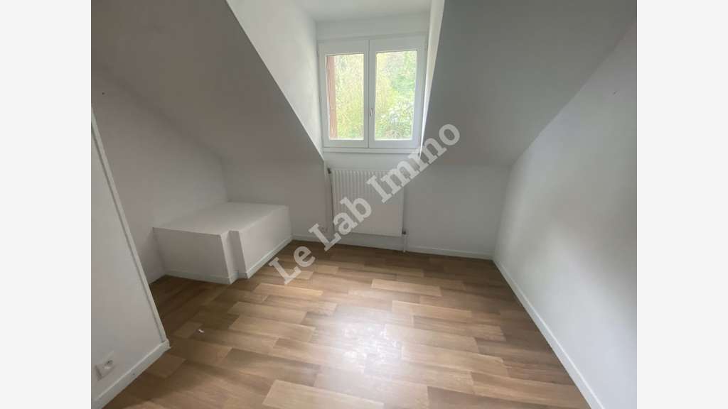 A louer bureaux de 75m² à Sainte-Adresse