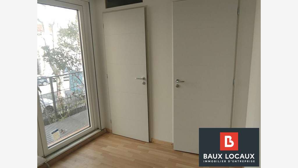 Bureaux de 45m² en R+1 à louer à Salon de Provence
