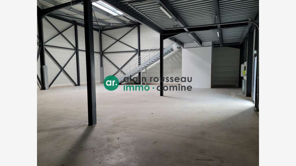 Loue local d'activité de 340m² en ZI St Herblain