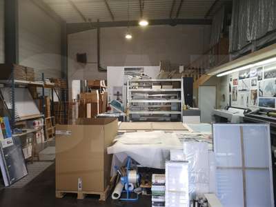 Loue bâtiment d'activités de 210m² secteur Auray