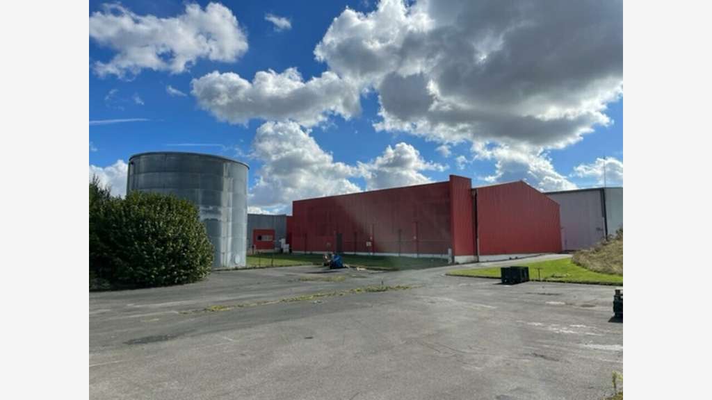 À louer site industriel de 13 120m² à Moreuil