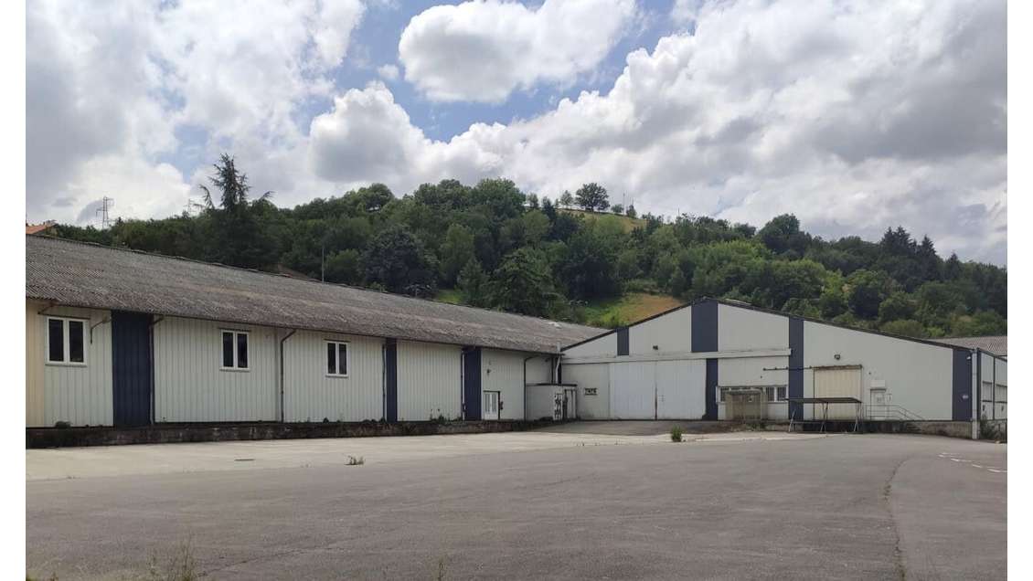 A louer  site industriel 6795m² à Decazeville