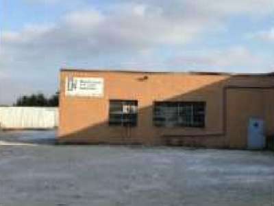 A louer site industriel polyvalent 850m² à Nogent