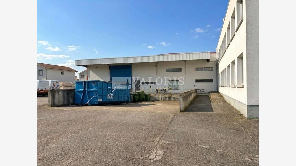 Site industriel à louer à Villeurbanne St-Jean