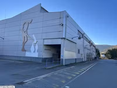 Site industriel 7471m²  à Viviez dans l'Aveyron 