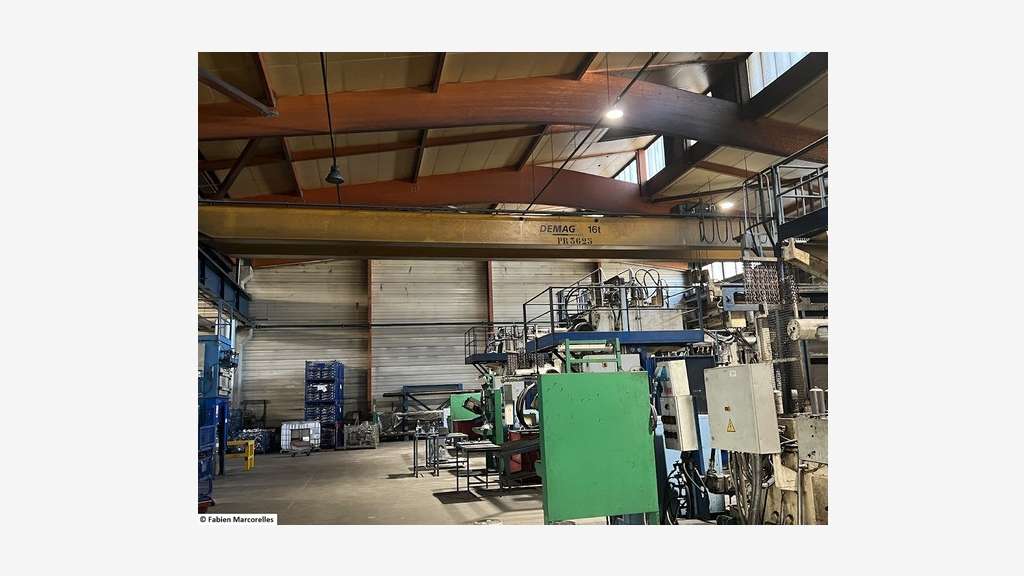 Site industriel 7471m²  à Viviez dans l'Aveyron 