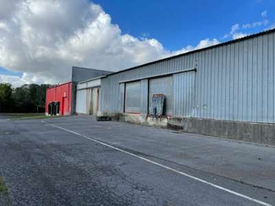 À louer site logistique de 4 690m² à Moreuil