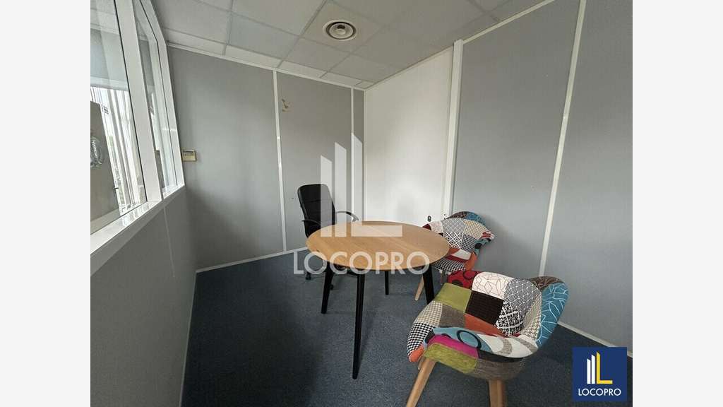 Bureaux de 485m² à louer à Sophia Antipolis