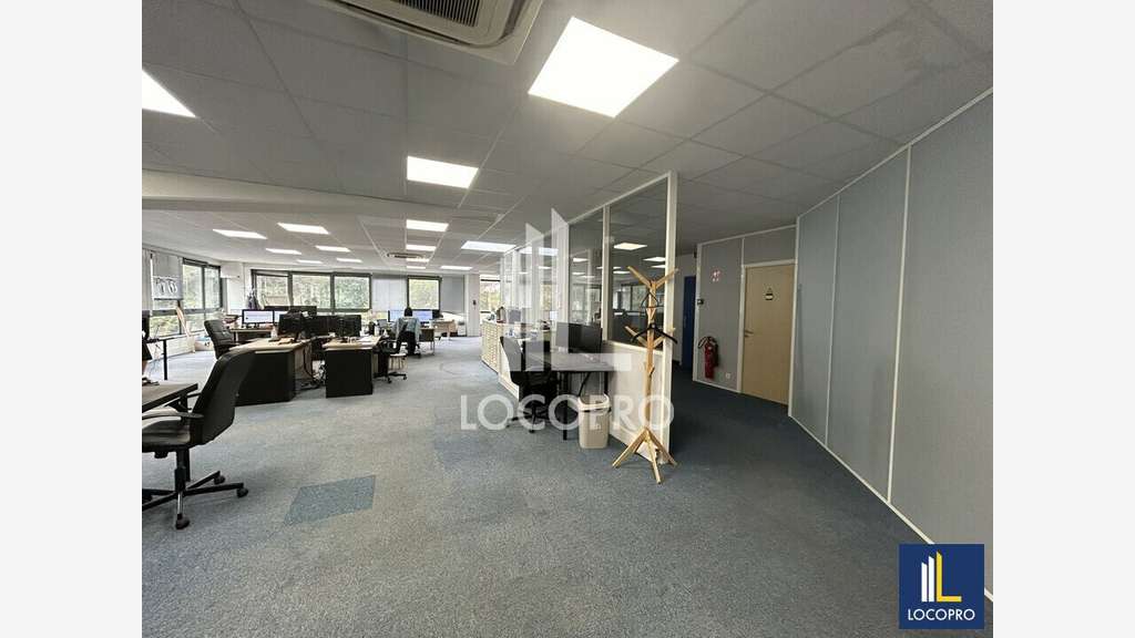 Bureaux de 485m² à louer à Sophia Antipolis