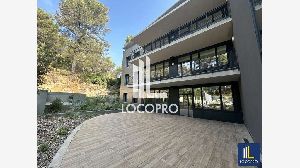 Bureaux de 4625m² à louer à Sophia Antipolis