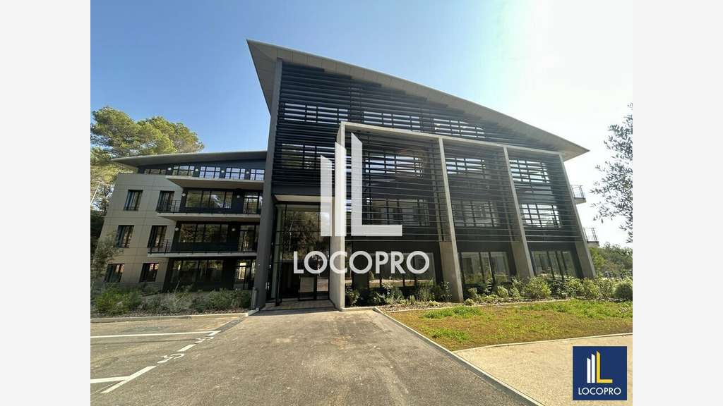 Bureaux de 4625m² à louer à Sophia Antipolis