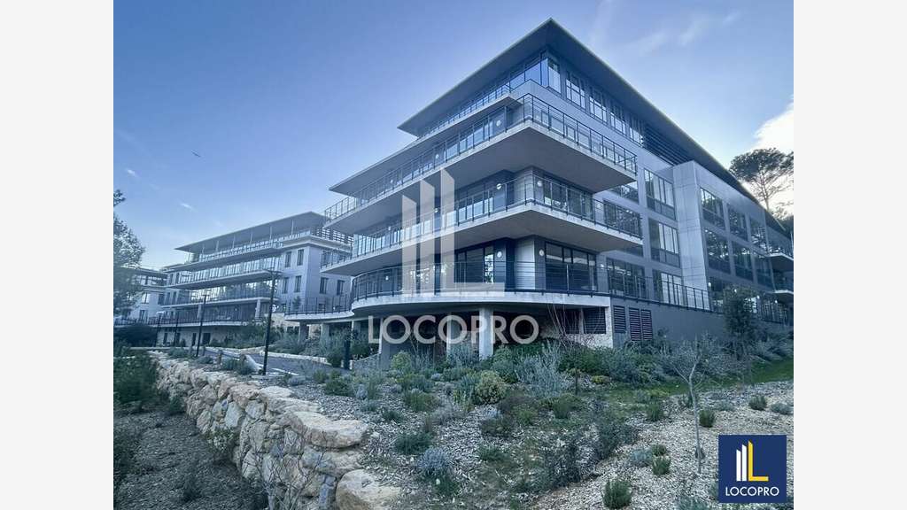 Bureaux de 4625m² à louer à Sophia Antipolis