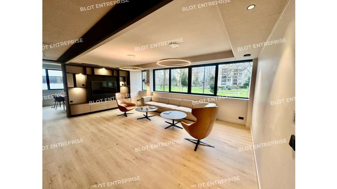 Sous-location bureaux 90m² proche métro à Rennes