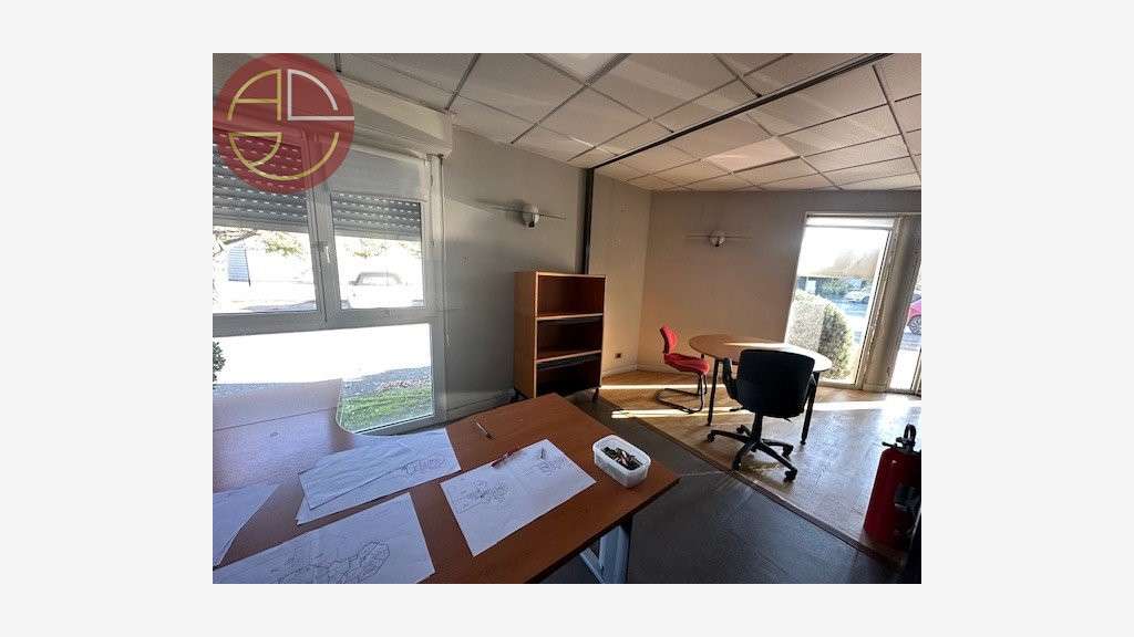A louer 300m² de bureaux en RDC à Cugnaux