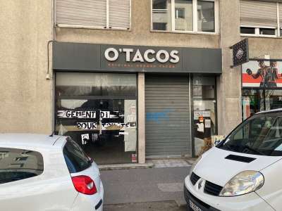 A louer 220m² avec extraction possible Gratte Ciel