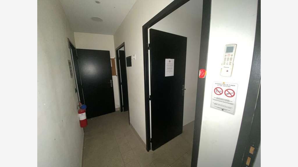 A louer 220m² avec extraction possible Gratte Ciel