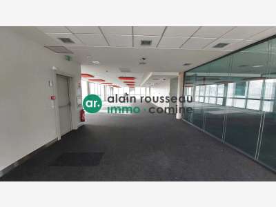 A louer bureaux de 603m² à Angers prox St Serge