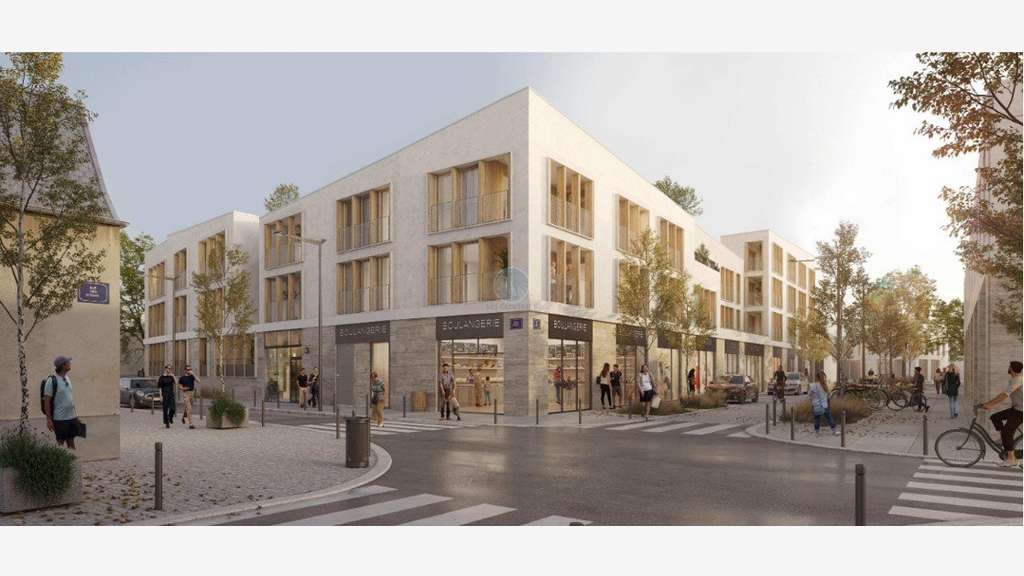 Loue surface de 130m² à Saint-Denis-en-Val centre