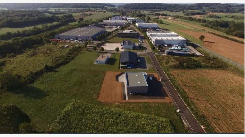 À louer terrain de 7,2 ha ZA Europolys à Baume