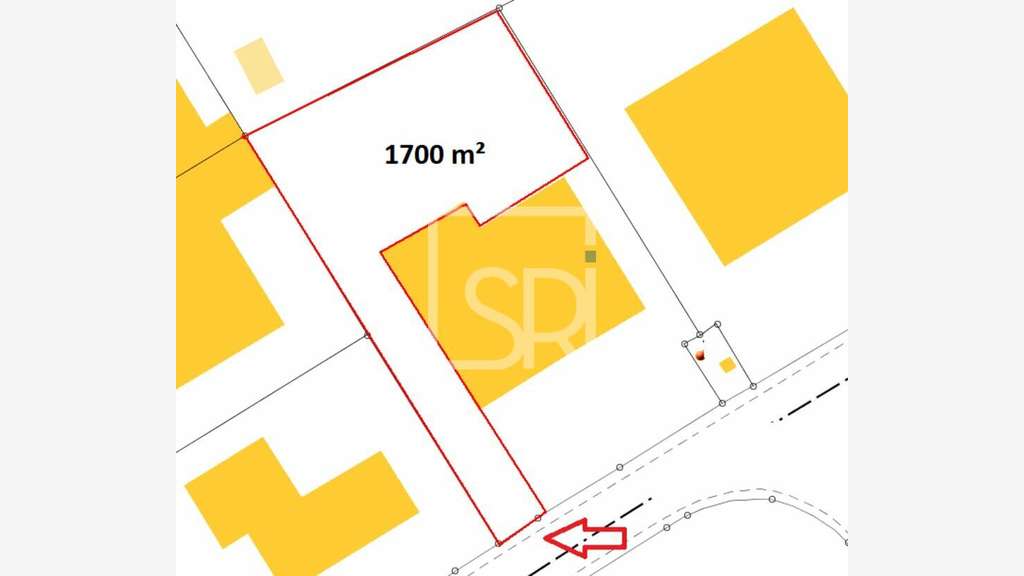 Terrain 1700m² à louer à Cournon-d'Auvergne