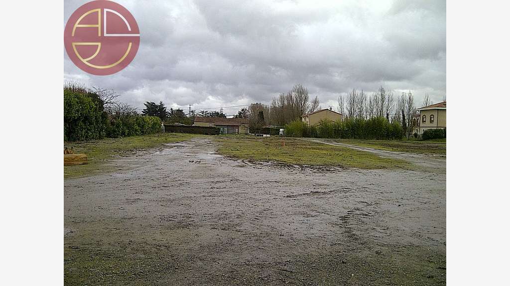 A louer terrain 2936m² à Villeneuve-Tolosane